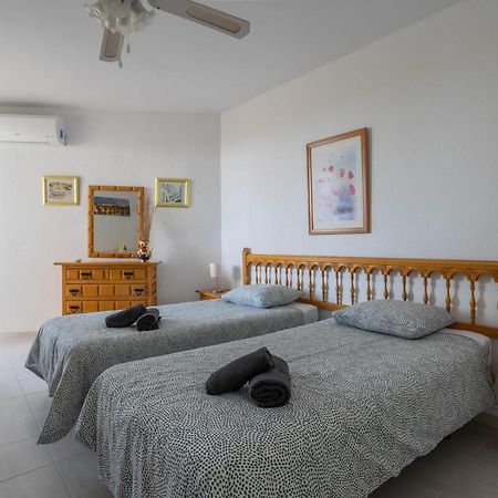 Large One Bed Apt Apartman Nerja Kültér fotó